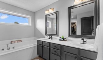 11282 68th St NE, Albertville, MN 55301