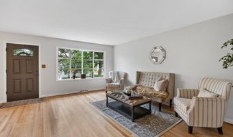 39 Hillcrest Ave, Albany, NY 12203