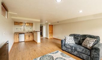 725 N Carrington Ave, Buffalo, WY 82834