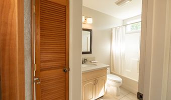 99 ELM Dr, Hilo, HI 96720