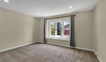 1419 N Forest Rd 7, Amherst, NY 14221