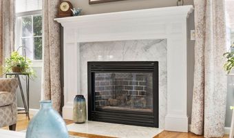 28 Brook Ln 28, Berlin, MA 01503