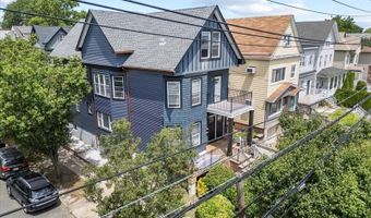 701 Avenue 3, Bayonne, NJ 07002