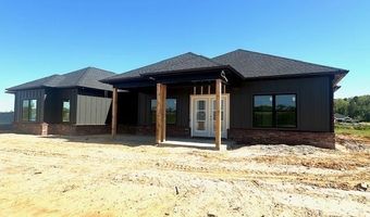 1049 Duke Dr, Bauxite, AR 72011