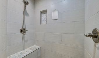 405 N Wickham St, Alvord, TX 76225