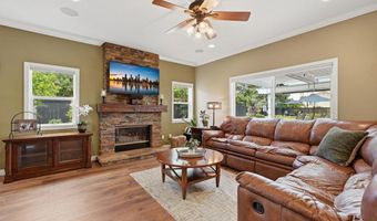 1614 Shire Ave, Oceanside, CA 92057