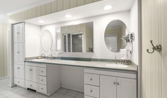 567 Deal Pkwy, Allenhurst, NJ 07711