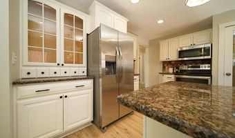 8076 Winona Ave, Allen Park, MI 48101