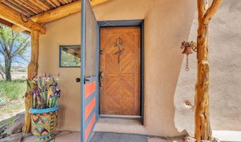 51 Atalaya Rd, Arroyo Hondo, NM 87513