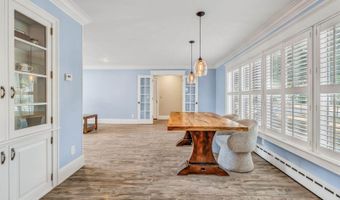 123 Mount Hope Ave, Bangor, ME 04401