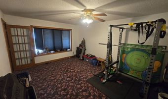 1537 270th St, Argyle, IA 52619