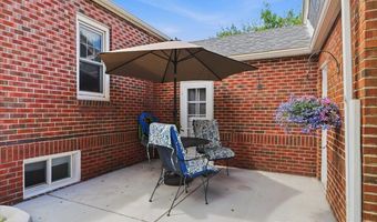 212 W 4TH Ave, Cheyenne, WY 82001