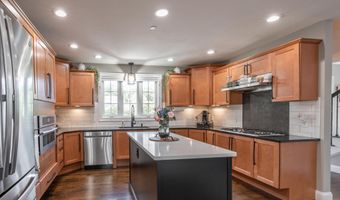12 Franklins Way, Hollis, NH 03049