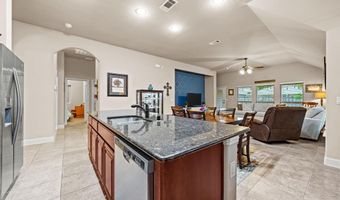 808 Bamboo Dr, Anna, TX 75409
