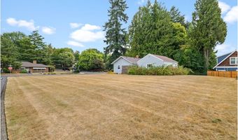 2696 SE LAKE Rd, Milwaukie, OR 97222