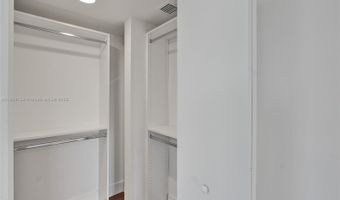 9261 E Bay Harbor Dr 506, Bay Harbor Islands, FL 33154