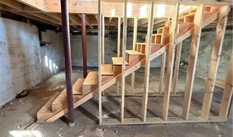149 Front St, Lincoln, RI 02865