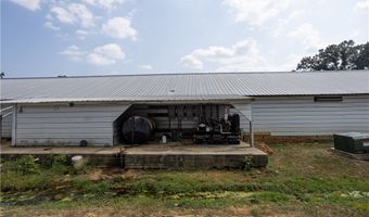 51 White Dr, Batesville, AR 72501