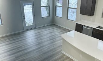 719 W Spaniel Dr, Ann Arbor, MI 48108