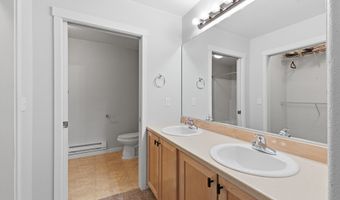 14905 SW SANDHILL Loop 101, Beaverton, OR 97007