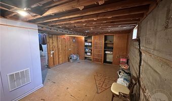 607 S 2nd St W, Baker, MT 59313