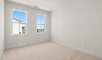 42131 SHINING STAR Sq, Ashburn, VA 20148