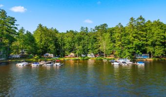 63 Lake Shore Dr, Barnstead, NH 03225