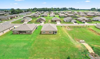 25104 Delilah Cir, Athens, AL 35613