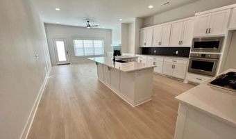 6207 SW Luna Ln, Bentonville, AR 72713