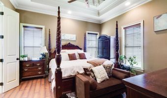 102 Bayou Parc Dr, Youngsville, LA 70592