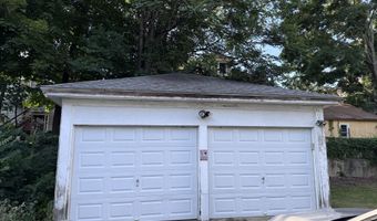 3 Holbrook St, Ansonia, CT 06401