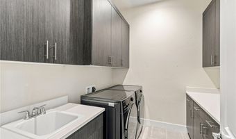 10865 Agate Cliffs Ave, Las Vegas, NV 89135