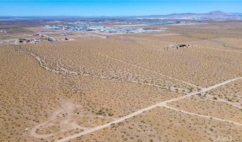 2 Mojave Dr, Adelanto, CA 92301