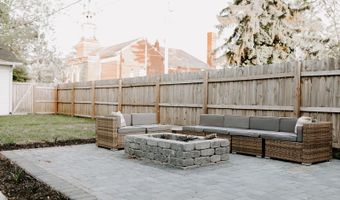 992 S 22nd St, Columbus, OH 43206