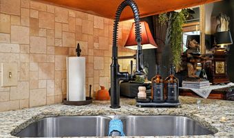 58 Fairway Oaks Blvd, Abilene, TX 79606