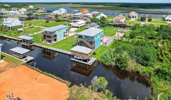 4032 Bank St, Bay St. Louis, MS 39520