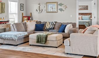404 Zoarbella Dr, Baxley, GA 31513
