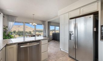 73805 N Demoss Rd, Benton City, WA 99320