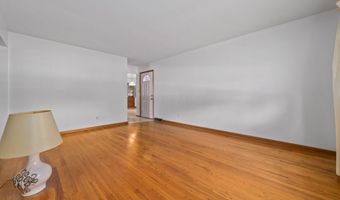 5668 Crawford Dr, Columbus, OH 43229