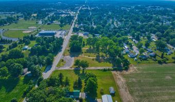 941 E Maumee St, Angola, IN 46703