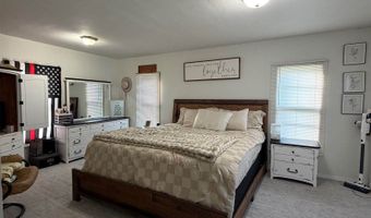 550 S 6th St, Akron, IA 51001