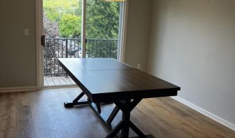 1043 Maiden Ln, Ann Arbor, MI 48105