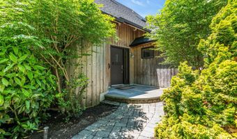 267 E Highland Ave, Atlantic Highlands, NJ 07716