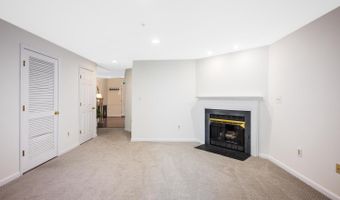 534 WINDING ROSE Dr, Rockville, MD 20850