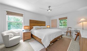 748 Northwoods Dr, Ball Ground, GA 30107