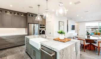 2858 Avella Cir, San Diego, CA 92108