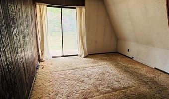 151 E 22nd St, Baxter Springs, KS 66713