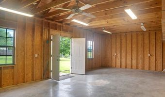 110 Old Lake Cv, Batesville, MS 38606