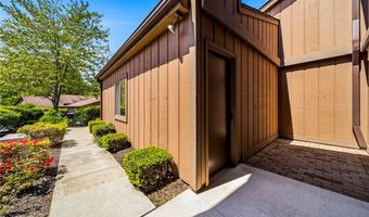636 Cherry Park Oval, Aurora, OH 44202