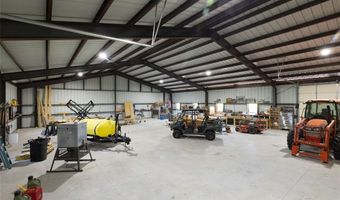 1370 Parker Dairy Rd, Alvord, TX 76225